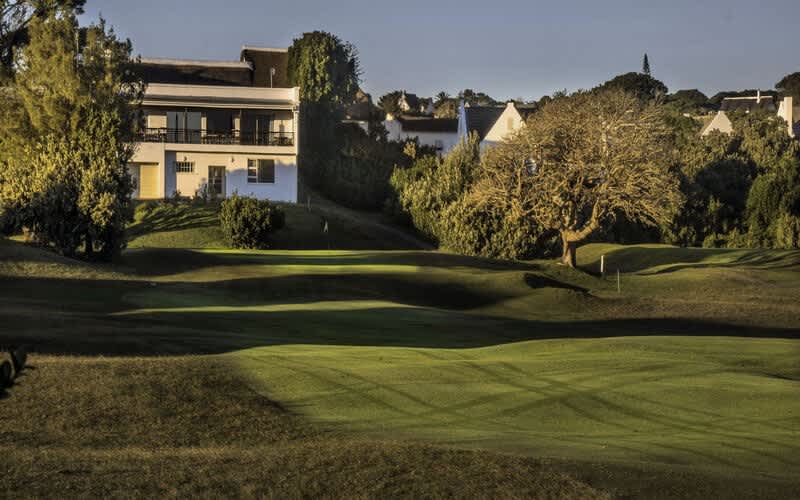 St Francis Bay Golf Club: 4-Ball + Shared Cart For Only R2 799!