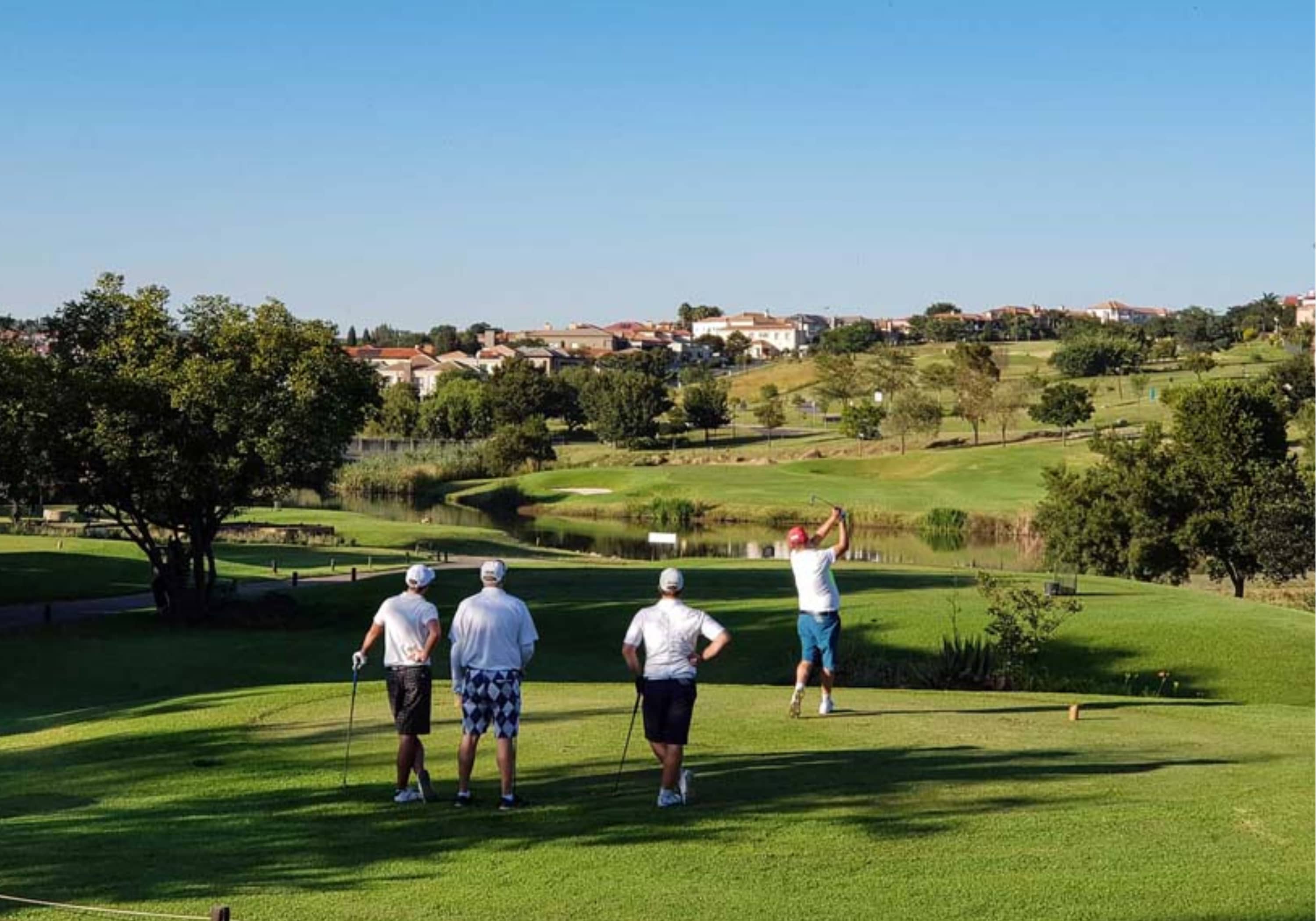 BLUE VALLEY GOLF & COUNTRY ESTATE: 4-Ball deal & Carts for just R2029.99