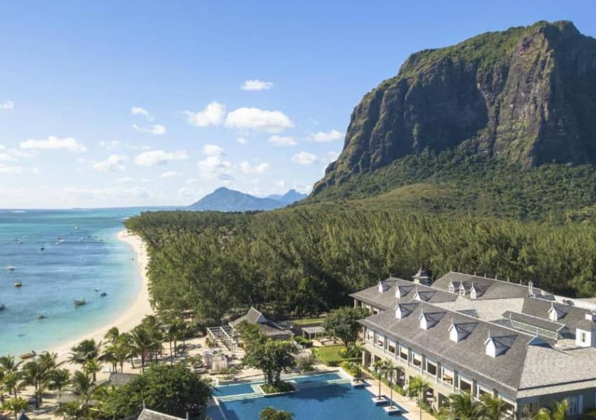 5* Deluxe JW Marriott Mauritius Resort, South West Coast.- 7 Nights LUXURY Stay + Breakfast & Dinner + Flights from R59 550 pps!