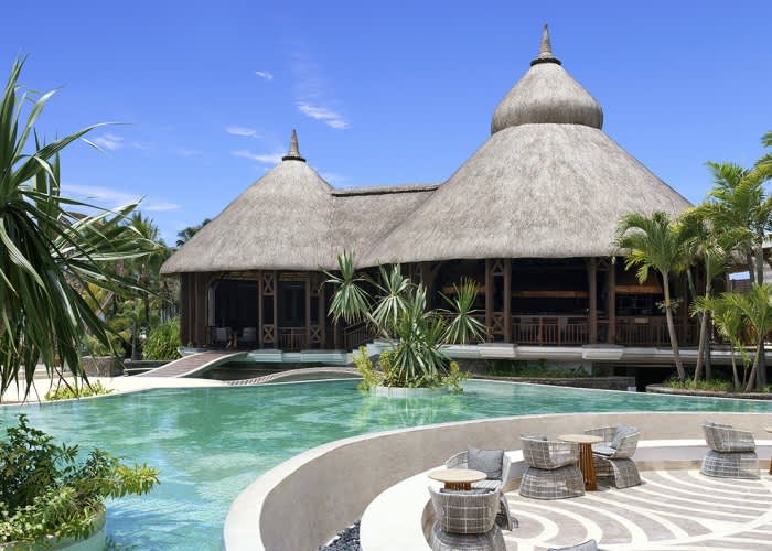 5* Shangri-La Le Touessrok Resort, East Coast Mauritius: 5 Nights LUXURY Holiday with Ocean View + Flights & Breakfast from R49 500 pps!