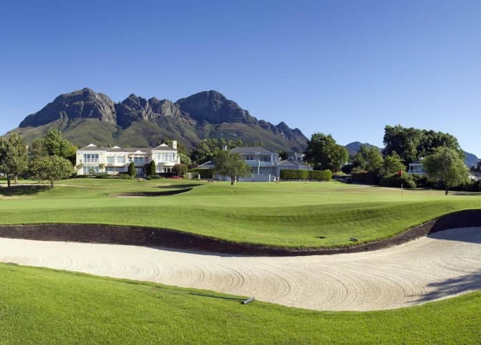 ERINVALE GOLF CLUB: 4-Ball + GPS Carts for only R2 499,99!