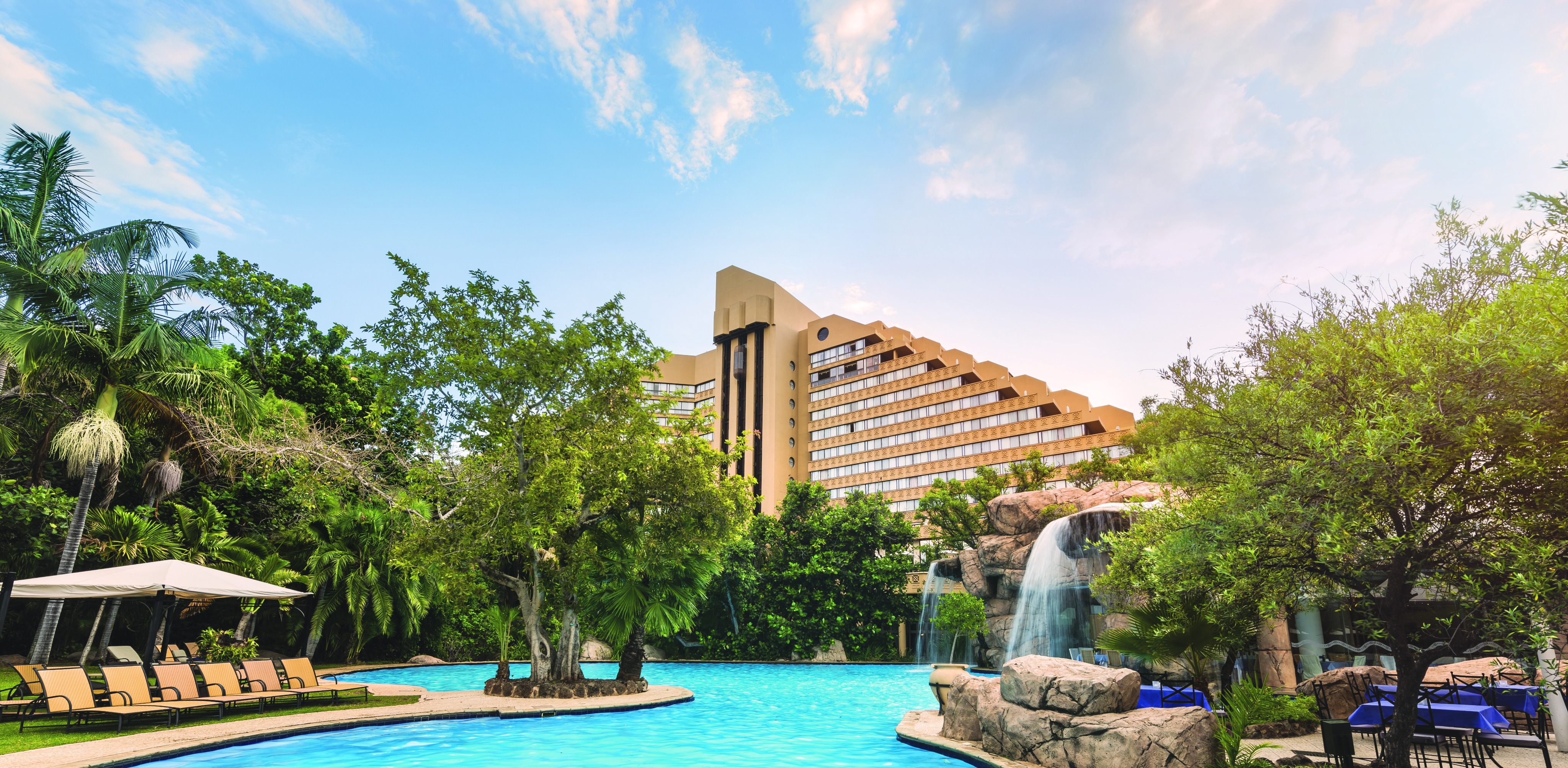 Sun City Cascades: 2 Night Stay for TWO + 2-Ball at Lost City GC + 2-Ball at Gary Player CC + Breakfast + Access to Valley of the Waves