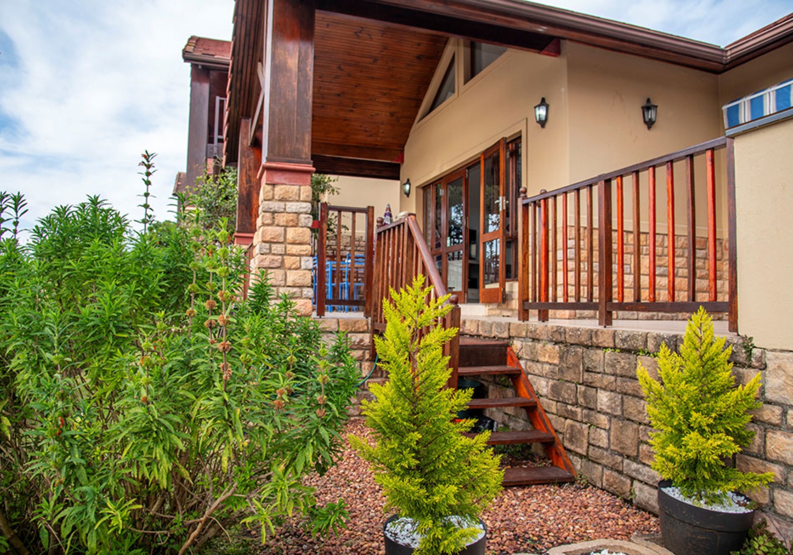 Pezula Villa Special: 1 Night Stay in 2 Bedroom Golf Villa for 2