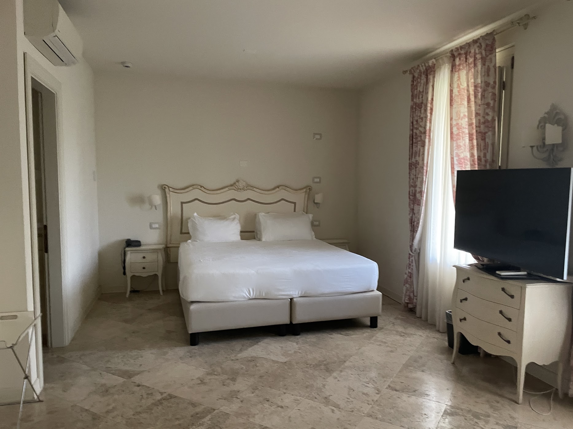 Garda Hotel San Vigilio Golf: 3 Night Stay + Golf on 2 courses + Breakfast – from Only R4,023.84 pp sharing