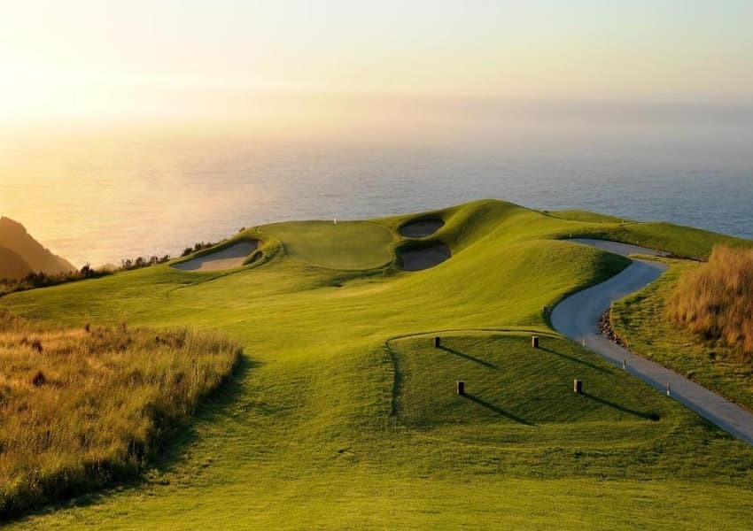  Oubaai Hotel, Golf & Spa: 1 Night for 4 People Sharing + 4-Ball + Shared Carts + Breakfast