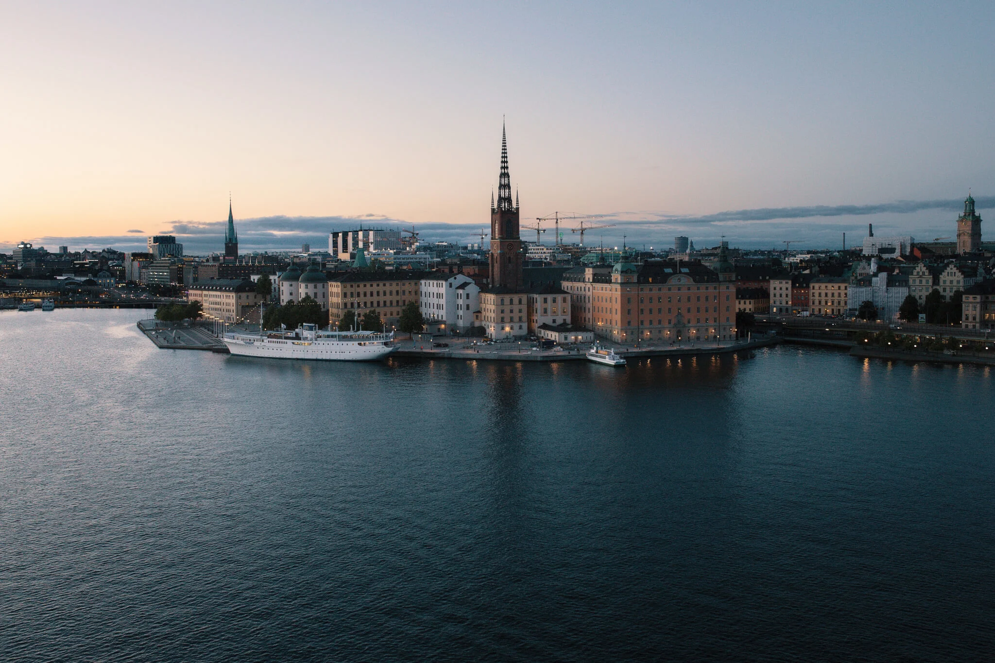 cityscape, waterfront, Stockholm, historicbuildings, twilight