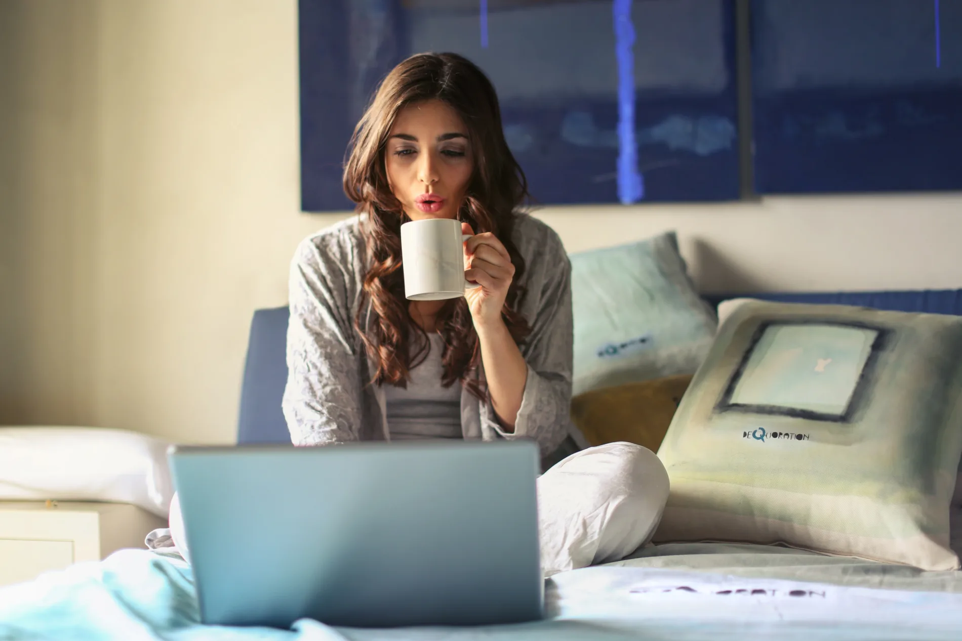 7 Best ways to boost employer branding - adult-attractive-beautiful-935743.jpg