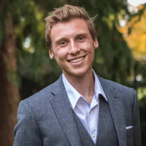 Driving efficiency and engagement with HR tech - Thomas Atinault