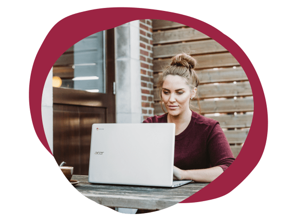 laptop, woman, cafe, wooden_table