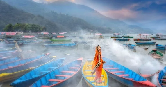Fewa lake