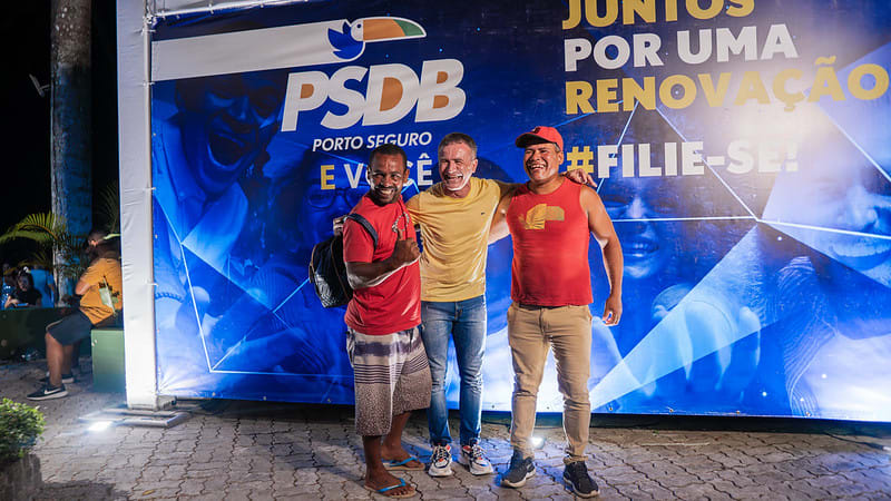 Encontro de filiação PSDB Porto Seguro reúne mais de 800 pessoas 86 Filiação PSDB Porto Seguro Luigi Rotunno (53)