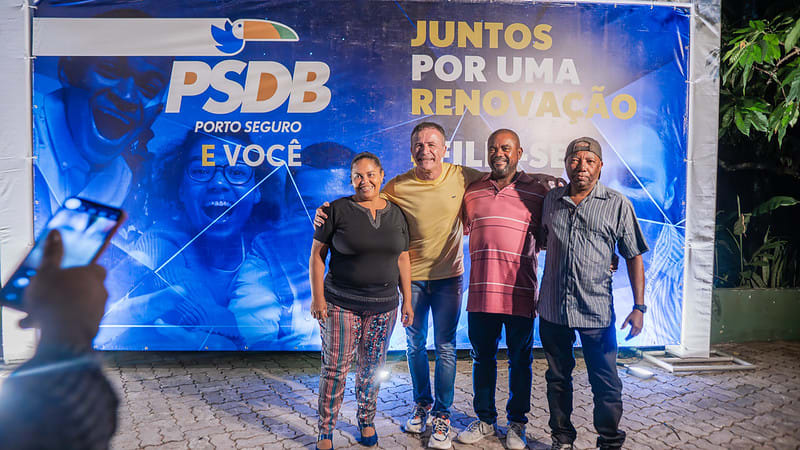 Encontro de filiação PSDB Porto Seguro reúne mais de 800 pessoas 71 Filiação PSDB Porto Seguro Luigi Rotunno (69)