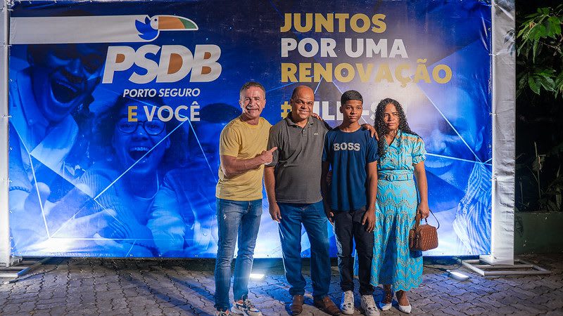Encontro de filiação PSDB Porto Seguro reúne mais de 800 pessoas 53 Filiação PSDB Porto Seguro Luigi Rotunno (87)