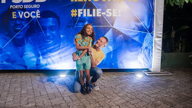 Encontro de filiação PSDB Porto Seguro reúne mais de 800 pessoas 78 Filiação PSDB Porto Seguro Luigi Rotunno (61)