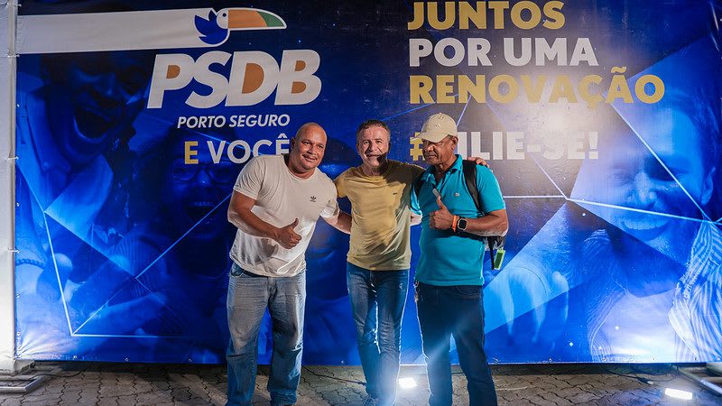 Encontro de filiação PSDB Porto Seguro reúne mais de 800 pessoas 98 Filiação PSDB Porto Seguro Luigi Rotunno (41)