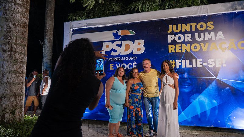 Encontro de filiação PSDB Porto Seguro reúne mais de 800 pessoas 108 Filiação PSDB Porto Seguro Luigi Rotunno (30)