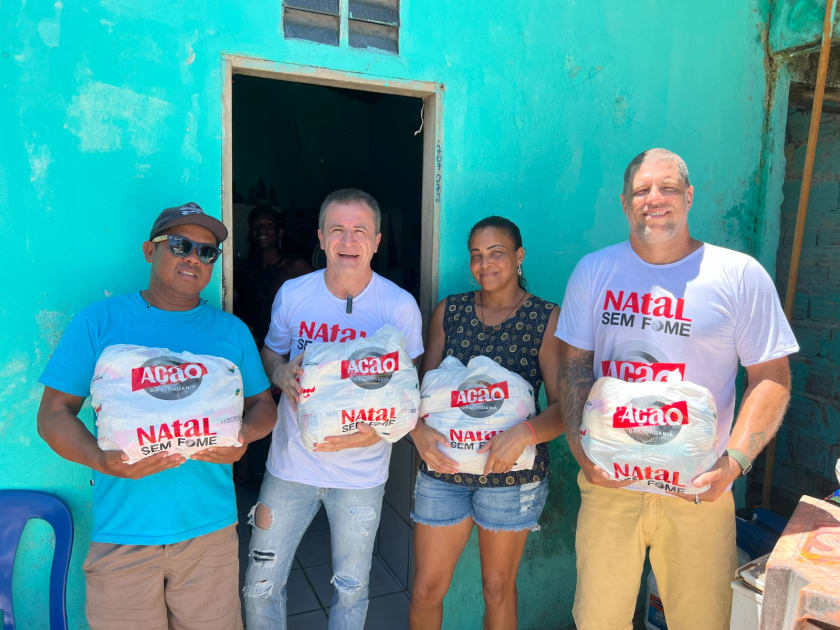 Natal Sem Fome da Ação da Cidadania completa 30 anos e Luigi participa da entrega de alimentos 1 Luigi Rotunno Ação da Cidadania Porto Seguro Natal sem fome
