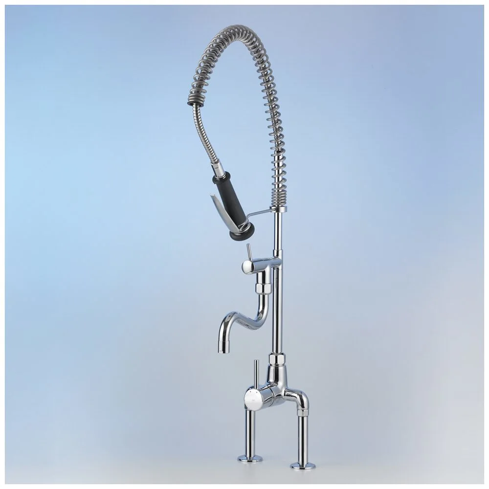 KWC Gastro Einhebel Spültisch-Zweiloch-Brückenbatterie mit Profi-Geschirrbrause für die Profiküche, Ausladung 20 cm