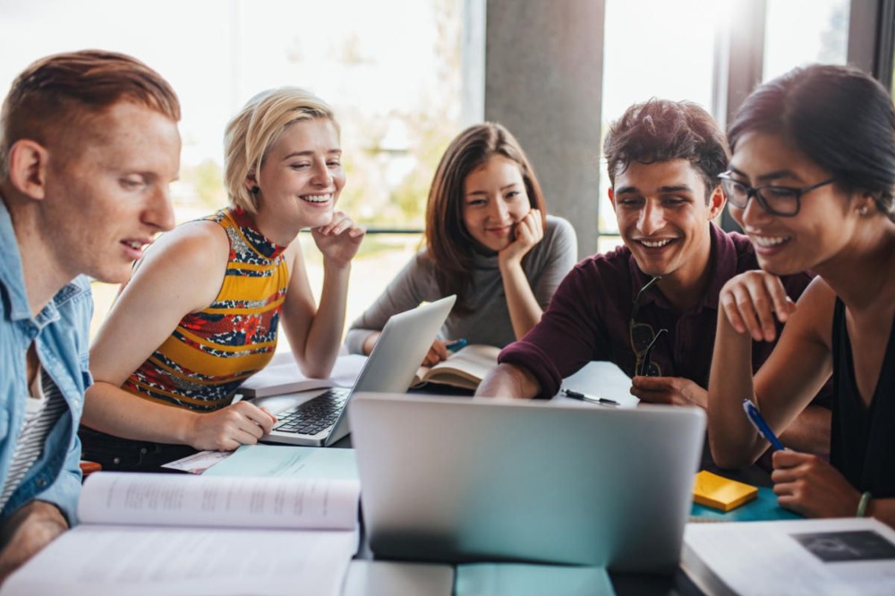 Free-Online-Computer-Courses-for-International-Students.jpg