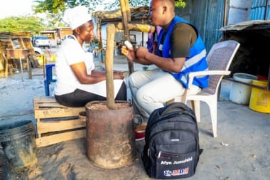 De impact van Trumps USAID-beslissing in Tanzania: hiv-patiënten radeloos zonder medicatie