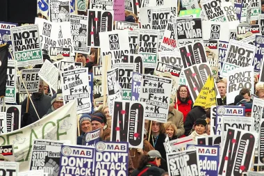 Er was nog nooit  zoveel protest...  maar blijft dat zo?