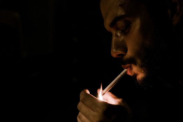 Tabaksbedrijven mikken op jonge Afrikanen