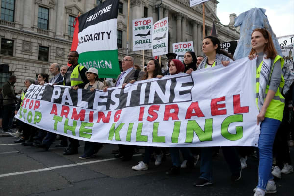 ‘Waarom zwijgt onze universiteit?’