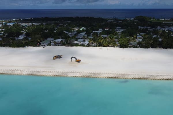 ‘Blijft een gezonken eilandstaatje nog wel een land?’