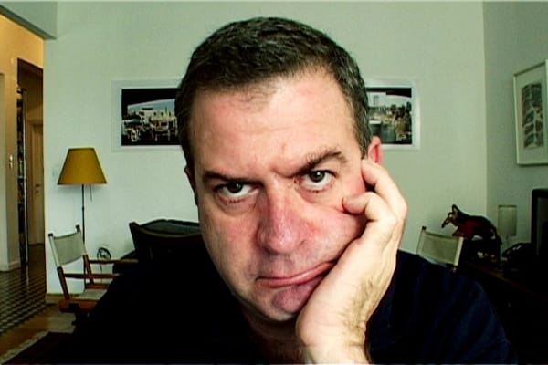 Israëlisch filmmaker Avi Mograbi: ‘Israël verlaten staat gelijk aan desertie en verraad’