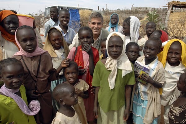 ‘Waar is Georges Clooney nu om de wreedheden in Soedan aan de kaak te stellen?’