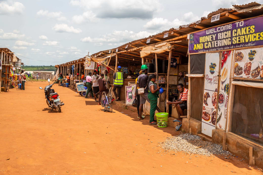 Opleidingscentrum van Soilless Farm Lab, waar jongeren zich drie maanden lang onderdompelen in de technieken van organoponics, Ogun State.