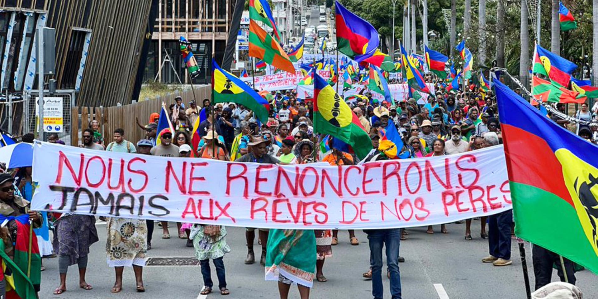 Protest tegen Frans minister van Binnenlandse Zaken Gérald Darmanin, in november 2023.