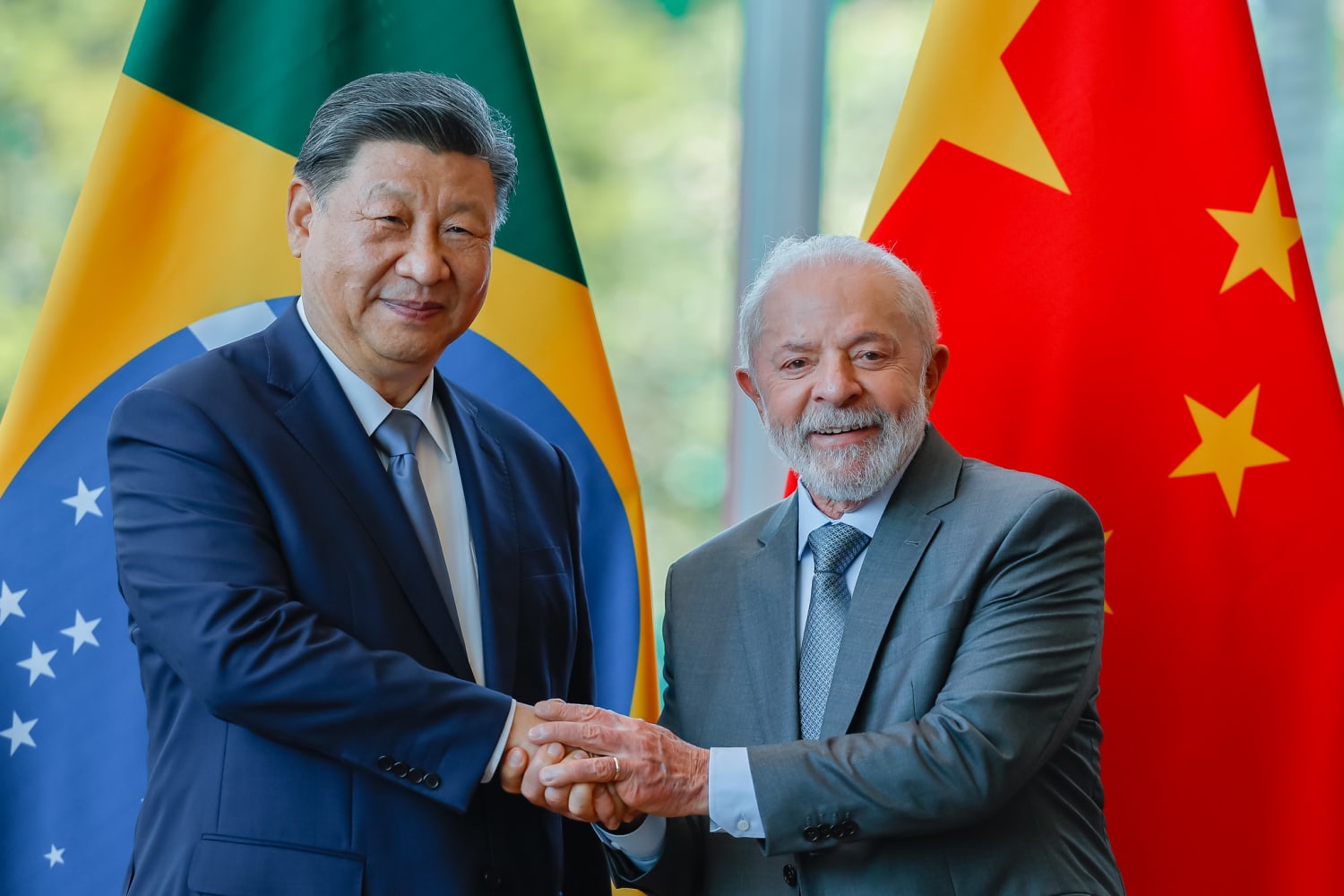 Brazilië en China trekken spoorlijn van 3000 kilometer door het Amazonewoud