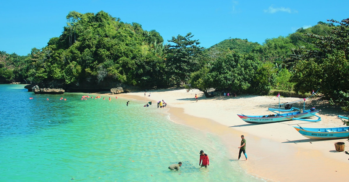 Pantai Sendang Biru Malang Obyek Wisata Seru Rute Lokasi Harga Tiket Masuk Travel Surabaya Malang Dan Travel Malang Surabaya Murah