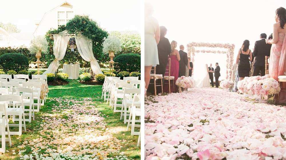 Il est de mariage des pétales de rose parsemer la scène de la cérémonie laïque