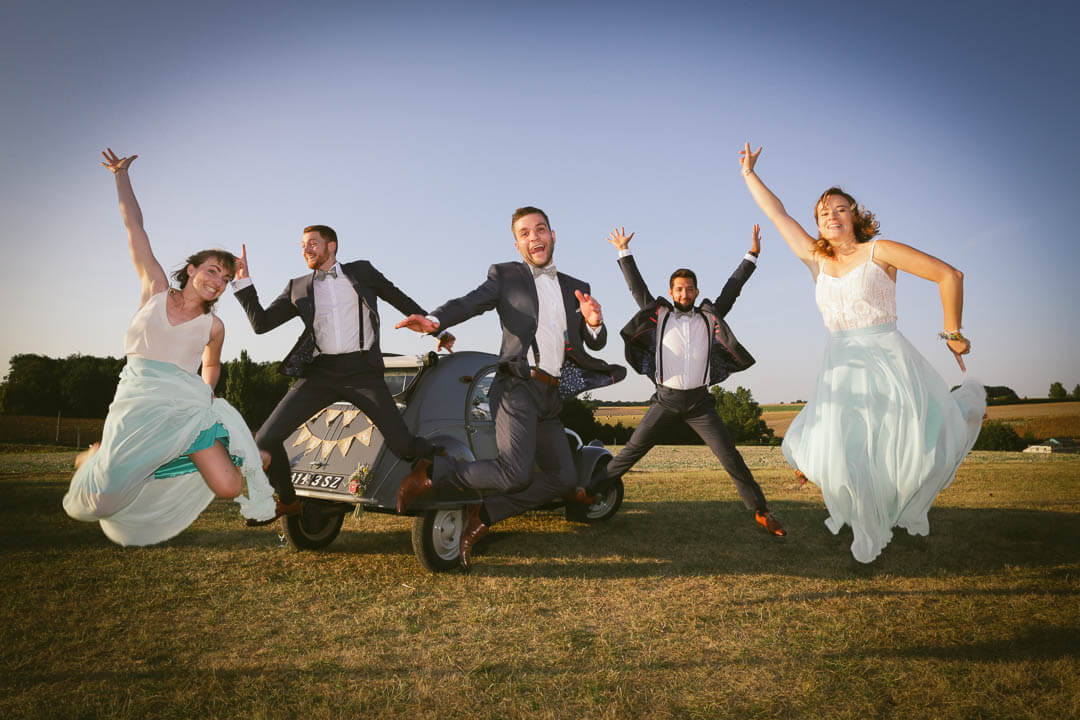 Mariage en Charente et aussi avec notre 2CV.