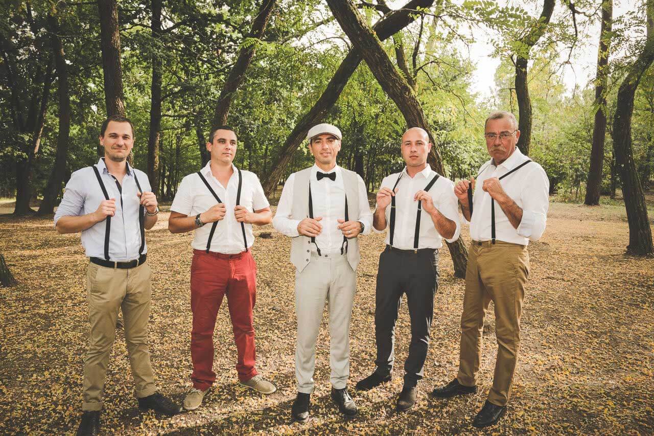 l’équipe des bretelles Photographe de mariage 20 Caroline et Marc champêtre dans les bois