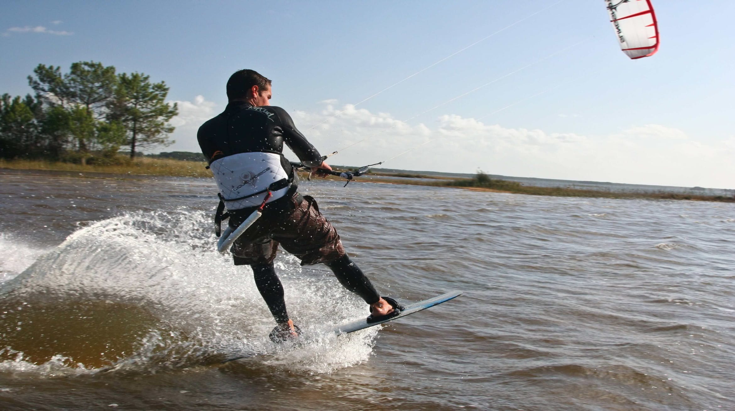 Photographe sportis d'événements sportifs sport extreme photo de kitesurf arcachon lacanau, bordeaux