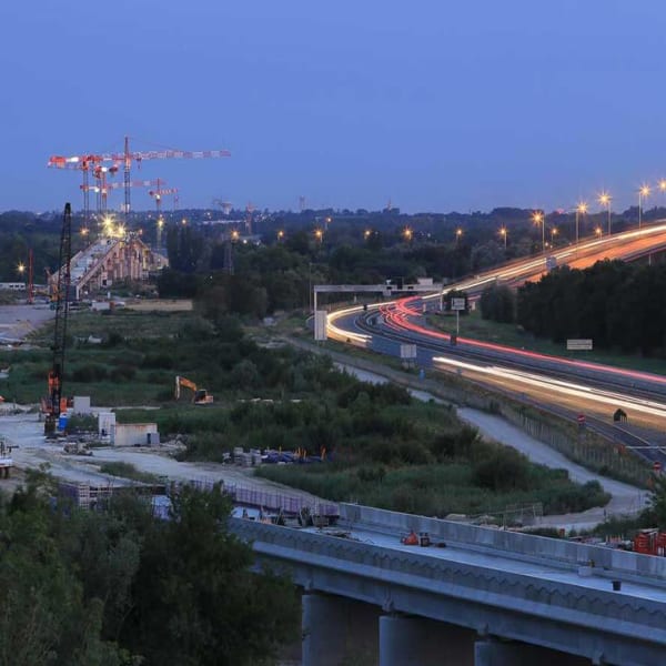 Photo d’entreprise professionnelle Corporate du nouveau train à grande vitesse la LGV Aquitaine Bordeaux Gironde formation photo et graphisme