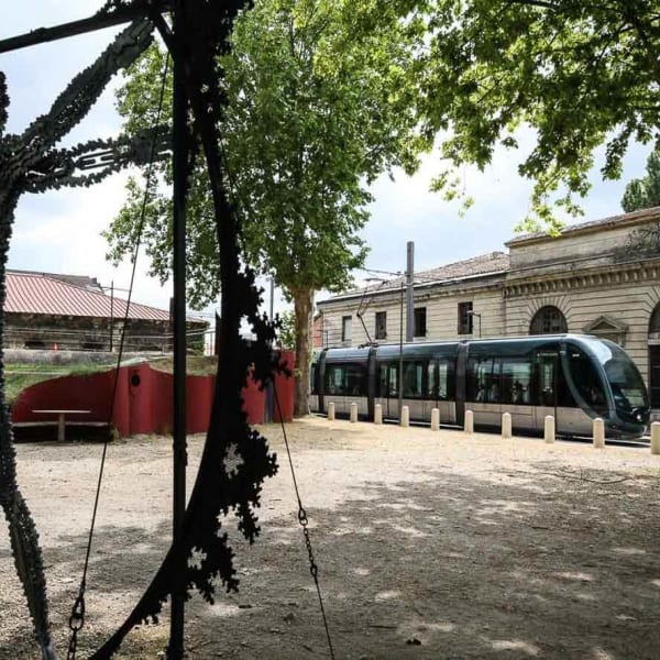 pris de vue de la région Bordeaux Aquitaine photographe professionnel formation photo et graphisme train de bordelais