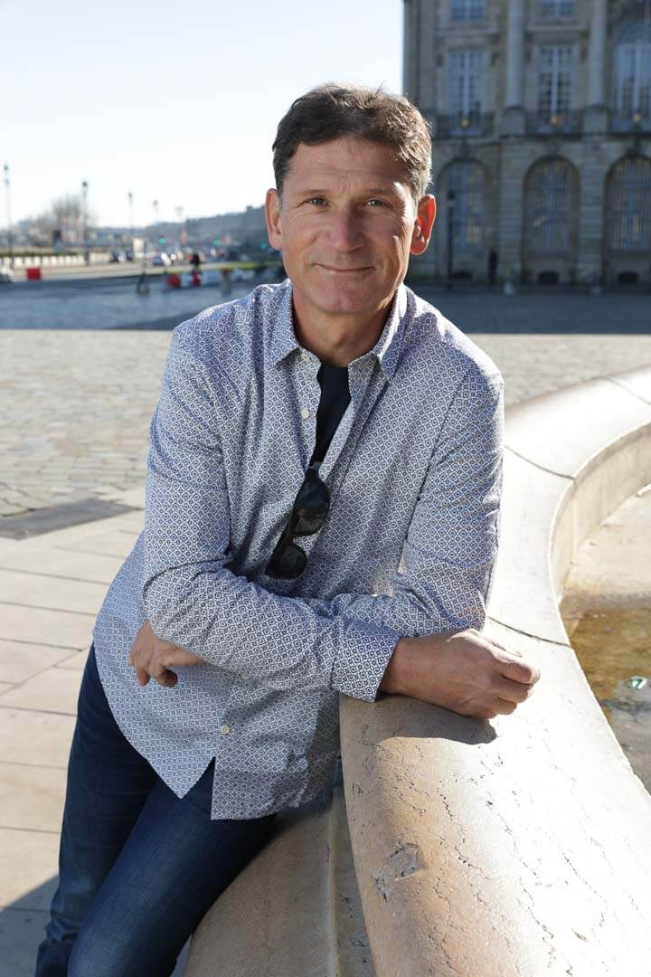 Pour votre portrait professionnel, réseaux sociaux, CV ou site internet, faites appel à un photographe qui saura vous mettre en valeur_www.photographe-33.fr _1D7A3764