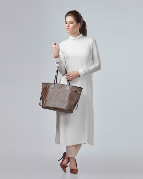 Louis Vuitton India, Rent Designer Handbags Online India