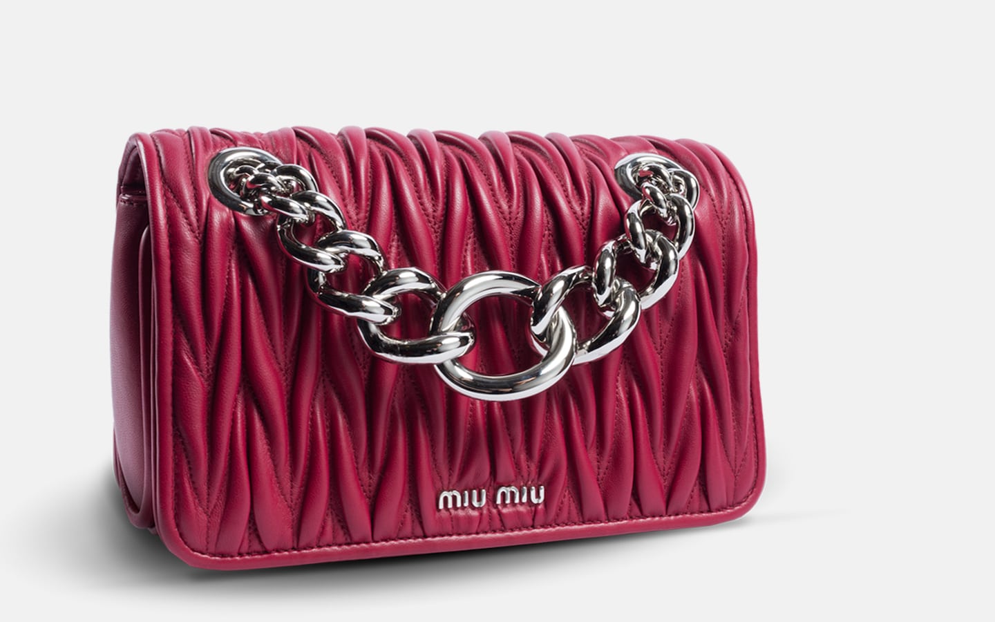 Miu Miu Matelassé leather red bag Archives - STYLE DU MONDE