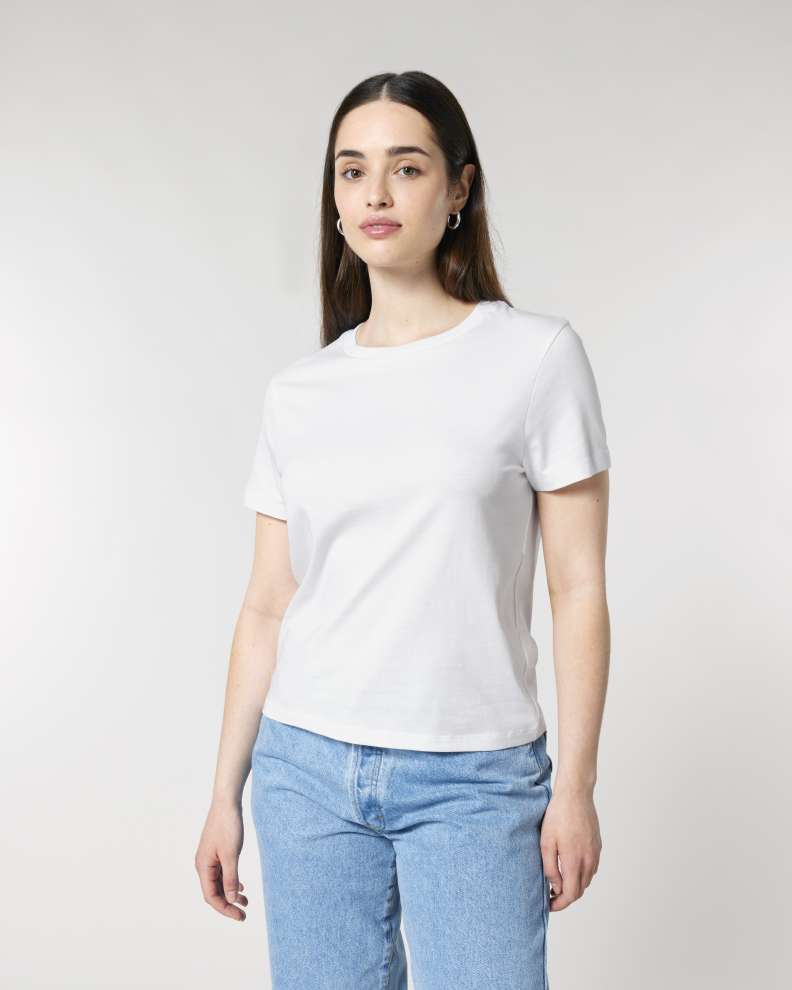 Stella Muser - White