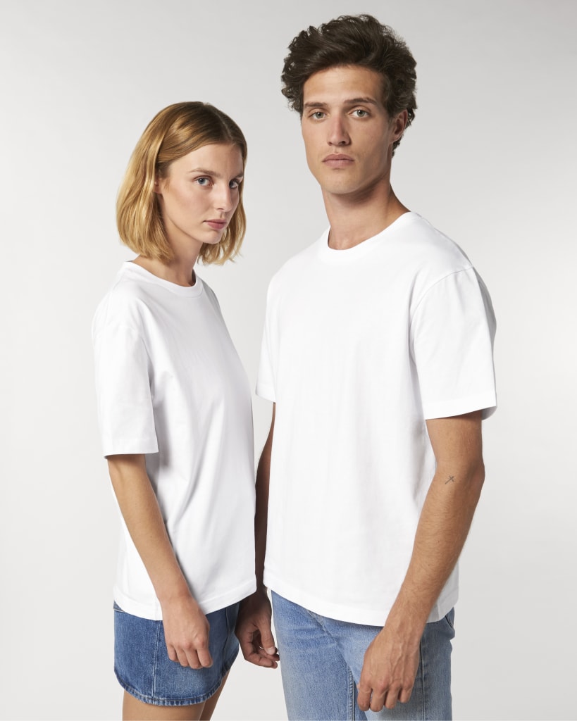 White DFM0_STTU759_C001.jpg