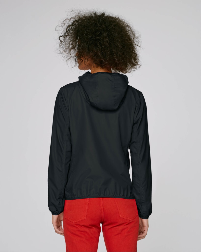 Black SBM5_STJW080_C002.jpg