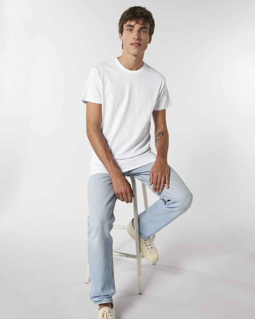 White SFM0_STTM501_C001.jpg