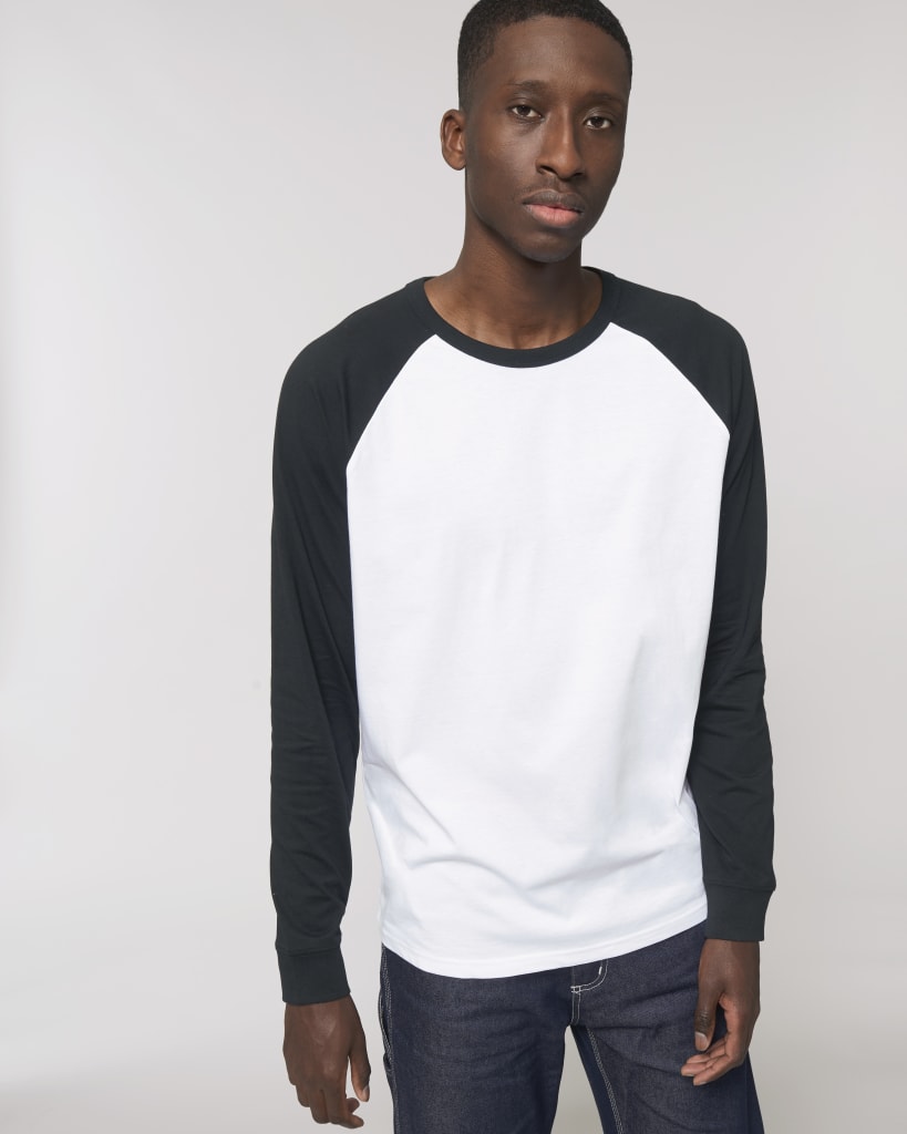 White/Black SFM0_STTU826_C895.jpg