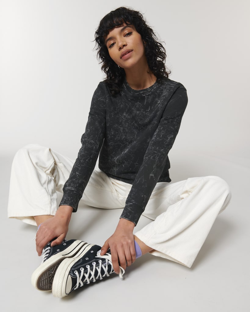 G. Dyed Black Splatter SFM5_STSU865_C547.jpg