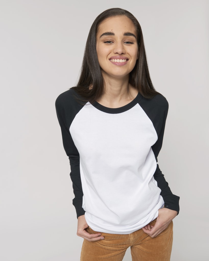 White/Black SFM5_STTU826_C895.jpg